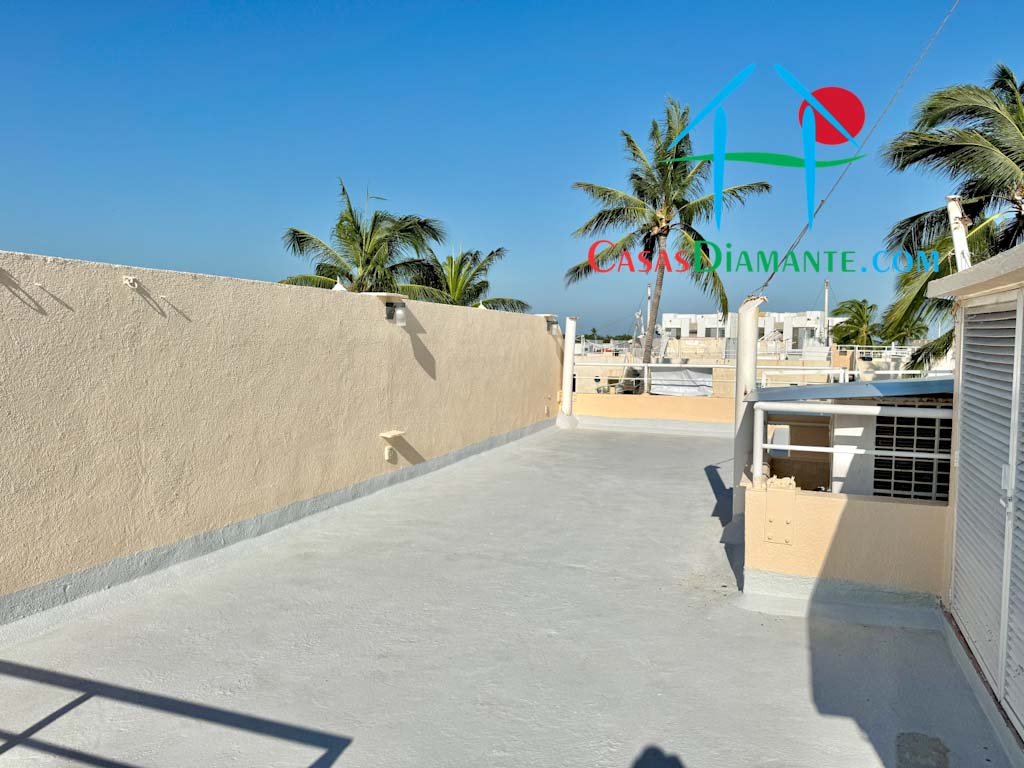 Puente del Mar Catana F 32 - Roof garden 4 Puente del Mar Catana F 32 - Roof garden 4